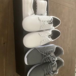 Cuater Travis Mathew golf shoes